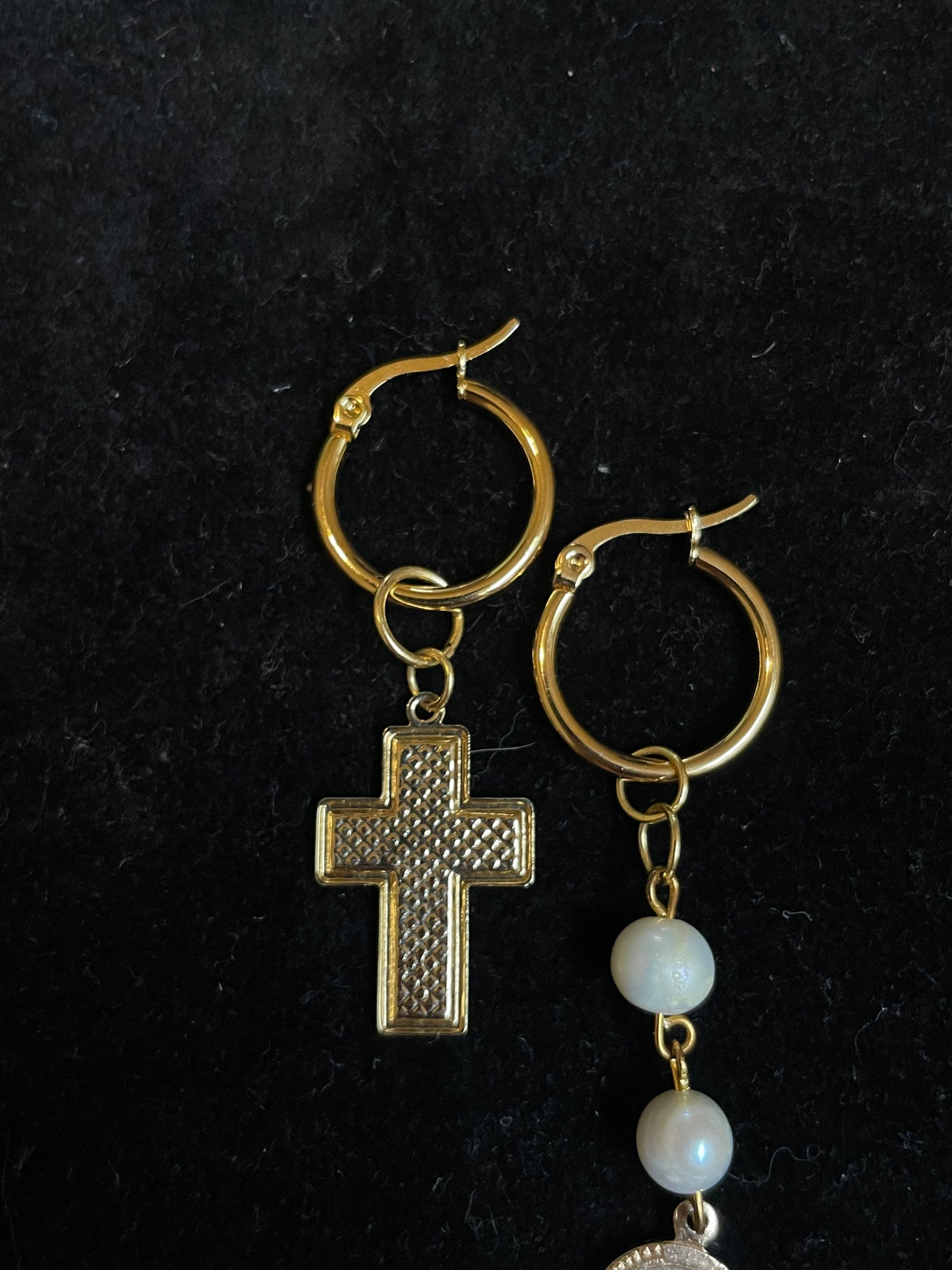 Mary Earrings